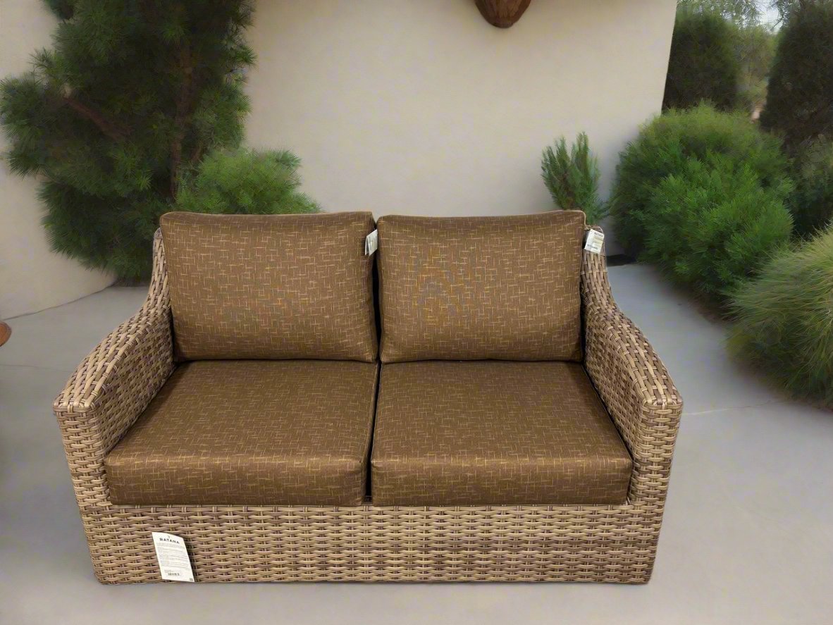 Floor Model SALE Ratana Auckland Bay Love Seat