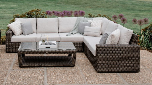 Outdoor patio furniture set with a sectional sofa
