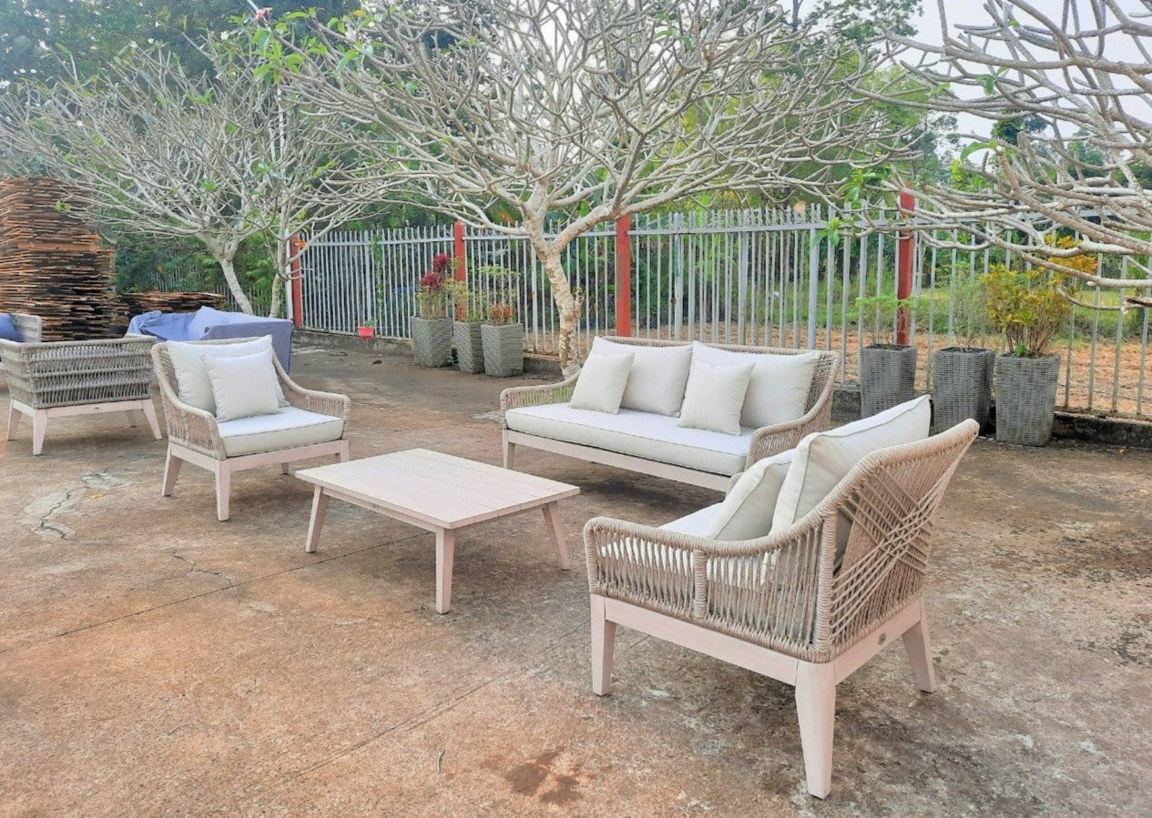 PH Long Beach Acacia 4-pc Outdoor Lounge Set