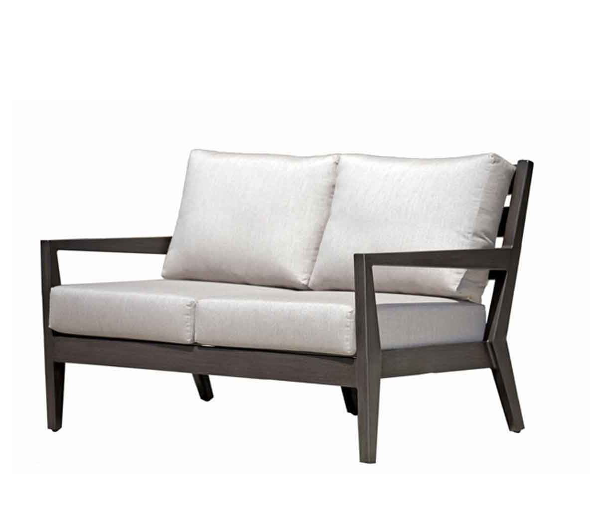 Ratana Lucia Loveseat