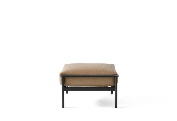 Mallin Sarasota outdoor Ottoman from the side