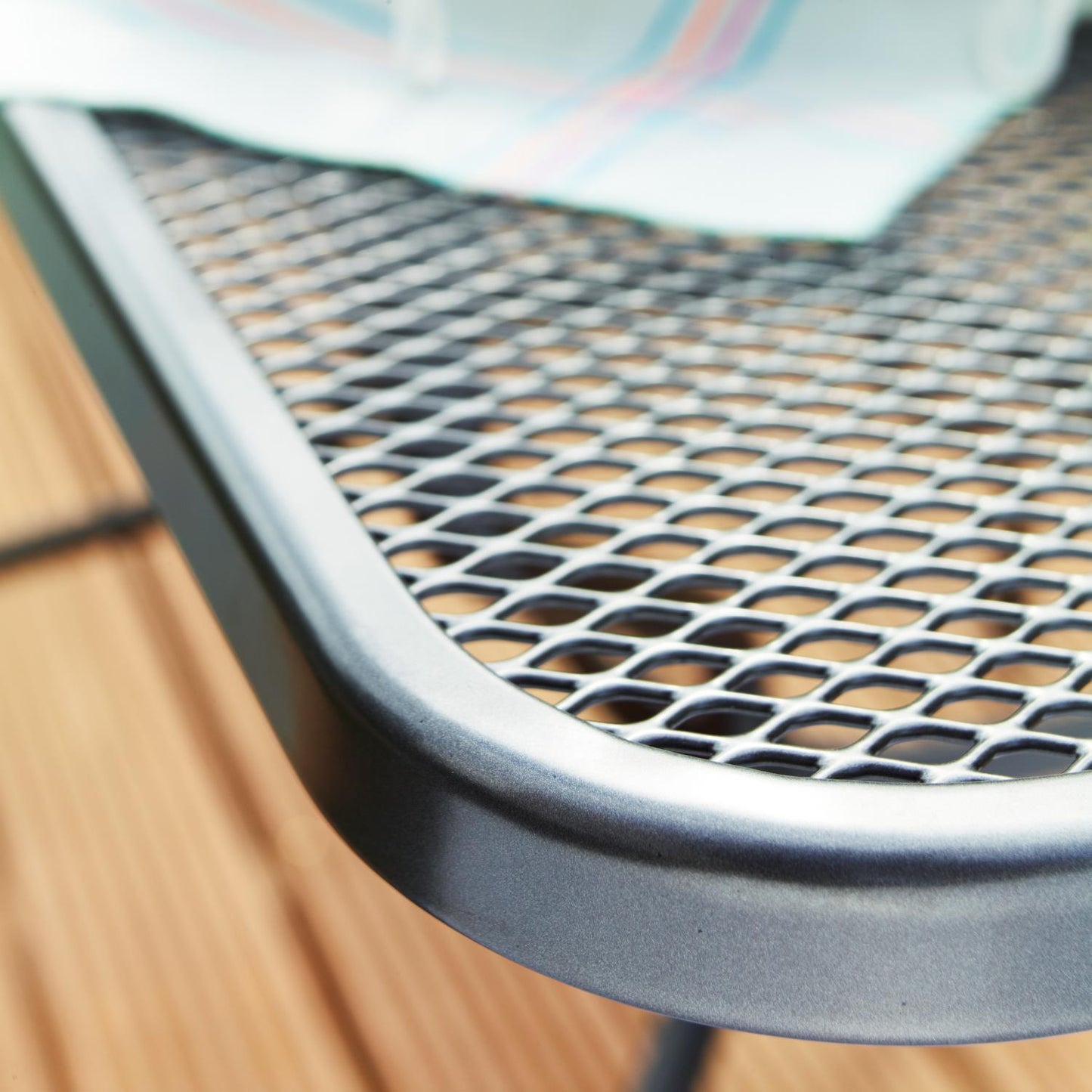 Kettler 57" x 35" Rect Mesh Outdoor Dining Table detail